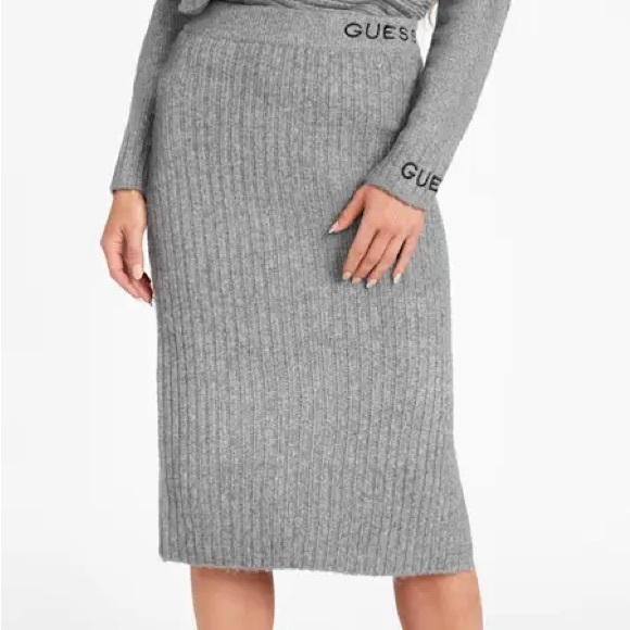 Guess Knit skirt - Picture 1 of 1